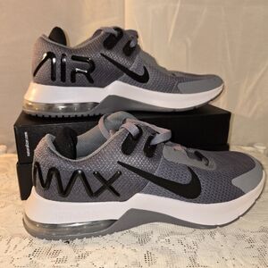 Nike airmax alpha mens 9.5